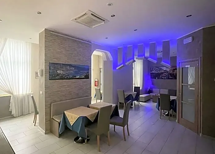 Hotel Montecarlo